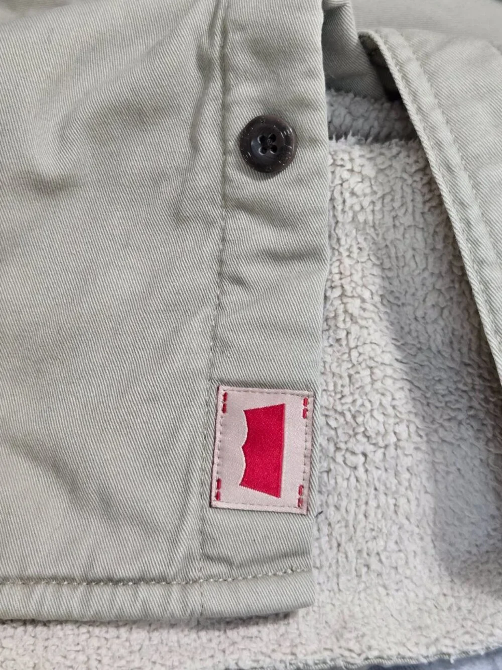 Vintage Y2K Levi's Sherpa Fleece Lined Button Up Shirt Jacket Shacket Mens L Tan